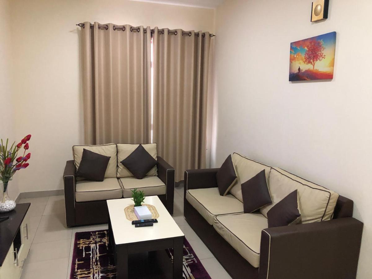 Al Khaleej Plaza Furnished Apartments Llc Ajman Exterior photo